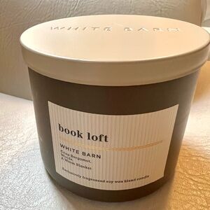 Book Loft Candle!